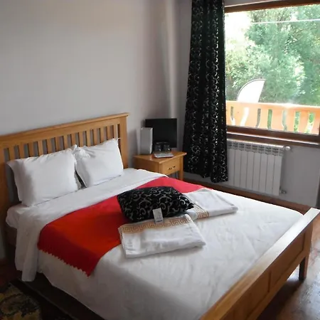 Hotel Dragushinovo Boutique Chalet 3*